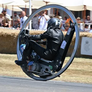 CZ3_5000 Mark Foster, UK Monowheel.jpg CZ3_5000 Mark Foster, UK Monowheel.jpg