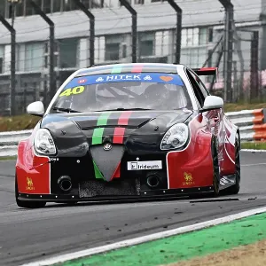 CZ3_6017 Jamie Thwaites, Alfa Romeo TCR.jpg