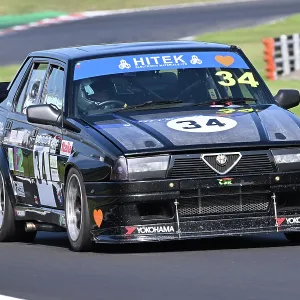 CZ3_6486 George Osborne, Alfa Romeo 75.jpg