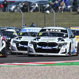 CZ4_0716 Charles Rainford, BMW 330i M Sport, LKQ Euro Car Parts Racing with WSR.jpg CZ4_0716 Charles Rainford, BMW 330i M Sport, LKQ Euro Car Parts Racing with WSR.jpg