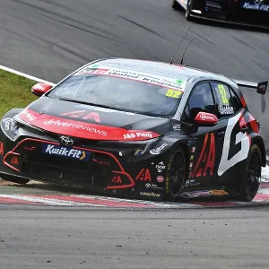 CZ4_1268 Gordon Shedden, Toyota Corolla GR Sport, Toyota Gazoo Racing with IAA.jpg CZ4_1268 Gordon Shedden, Toyota Corolla GR Sport, Toyota Gazoo Racing with IAA.jpg