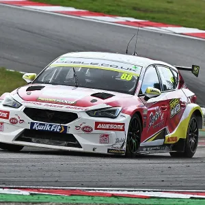 CZ4_1413 Mikey Doble, Cupra Leon, Motor Parts Direct with Power Maxed Racing.jpg CZ4_1413 Mikey Doble, Cupra Leon, Motor Parts Direct with Power Maxed Racing.jpg