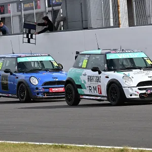 CZ4_1460 Ronnie Smith, Race Car Consultants Ltd, Rhys Hurd, Westbourne Motorsport, R50 MINI Cooper.jpg CZ4_1460 Ronnie Smith, Race Car Consultants Ltd, Rhys Hurd, Westbourne Motorsport, R50 MINI Cooper.jpg