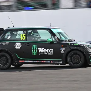 CZ4_1729 Cameron Richardson, Wera Alliance Racing Academy, R50 MINI Cooper.jpg CZ4_1729 Cameron Richardson, Wera Alliance Racing Academy, R50 MINI Cooper.jpg