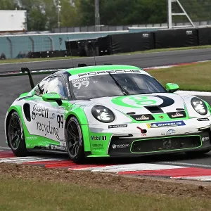 CZ4_2043 Sid Smith, Team Parker Racing, Porsche 911 GT3 Cup.jpg CZ4_2043 Sid Smith, Team Parker Racing, Porsche 911 GT3 Cup.jpg