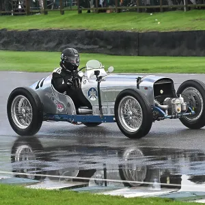 CZ4_5311 Steve McEvoy, MG NA-KN Bellevue Special.jpg CZ4_5311 Steve McEvoy, MG NA-KN Bellevue Special.jpg