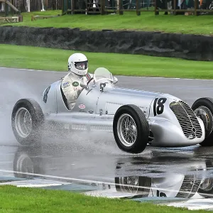 CZ4_5325 Markus Neisius, Maserati 6CM.jpg CZ4_5325 Markus Neisius, Maserati 6CM.jpg