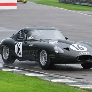 CZ4_5722 Lukas Halusa, Andre Lotterer, Jaguar E-Type lightweight lowdrag coupe.jpg CZ4_5722 Lukas Halusa, Andre Lotterer, Jaguar E-Type lightweight lowdrag coupe.jpg