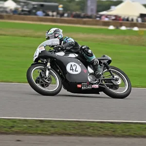 CZ4_8300 Andy Hornby, Michael Dunlop, Manx Norton.jpg CZ4_8300 Andy Hornby, Michael Dunlop, Manx Norton.jpg