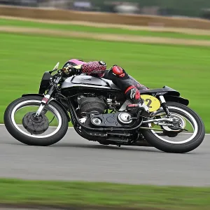 CZ4_8404 Francois Rivaz, Storm Stacey, Norton Manx 30M.jpg CZ4_8404 Francois Rivaz, Storm Stacey, Norton Manx 30M.jpg