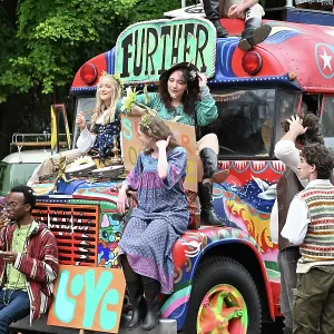 CZ4_8557 Hippie bus from the swinging sixties.jpg CZ4_8557 Hippie bus from the swinging sixties.jpg