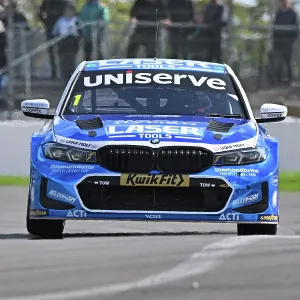 CZ4_9201 Jake Hill, BMW 330i M Sport, Laser Tools Racing with MB Motorsport.jpg CZ4_9201 Jake Hill, BMW 330i M Sport, Laser Tools Racing with MB Motorsport.jpg
