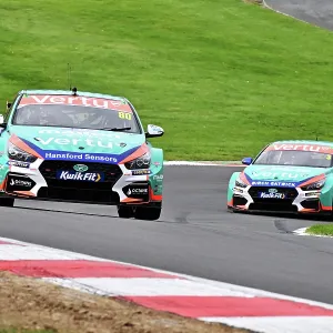 CZ5_1802 Tom Chilton, Hyundai i30N, Team VERTU.jpg CZ5_1802 Tom Chilton, Hyundai i30N, Team VERTU.jpg