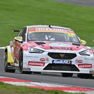 CZ5_1860 Mikey Doble, Cupra Leon, Motor Parts Direct with Power Maxed Racing.jpg CZ5_1860 Mikey Doble, Cupra Leon, Motor Parts Direct with Power Maxed Racing.jpg