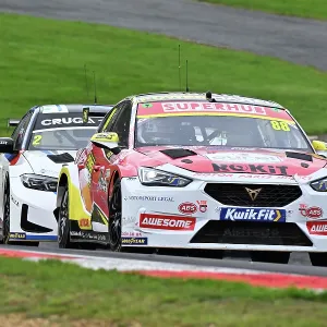 CZ5_1923 Mikey Doble, Cupra Leon, Motor Parts Direct with Power Maxed Racing.jpg CZ5_1923 Mikey Doble, Cupra Leon, Motor Parts Direct with Power Maxed Racing.jpg