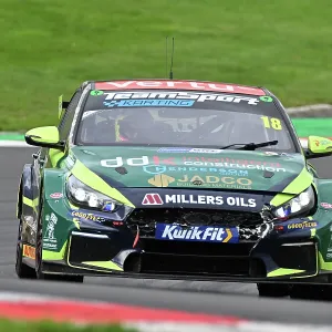 CZ5_1966 Senna Proctor, Hyundai i30N, Team VERTU.jpg CZ5_1966 Senna Proctor, Hyundai i30N, Team VERTU.jpg