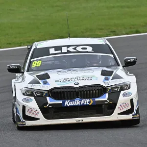 CZ5_2541 Charles Rainford, BMW 330i M Sport, LKQ Euro Car Parts Racing with WSR.jpg CZ5_2541 Charles Rainford, BMW 330i M Sport, LKQ Euro Car Parts Racing with WSR.jpg