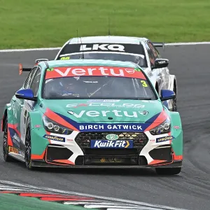 CZ5_2586 Tom Chilton, Hyundai i30N, Team VERTU.jpg CZ5_2586 Tom Chilton, Hyundai i30N, Team VERTU.jpg