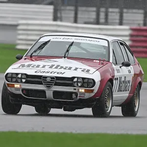 CZ5_3564 James Gibbons, Alfa Romeo Alfetta GTV.jpg