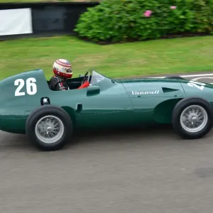 Willi Balz, Vanwall. Willi Balz, Vanwall.