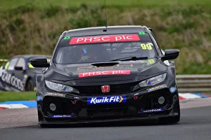 CJ10 7715 Jade Edwards, Honda Civic Type R