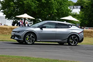 June 2022 Prints: CJ11 4129 Jade Paveley, Rob Gill, Kia EV6 GT