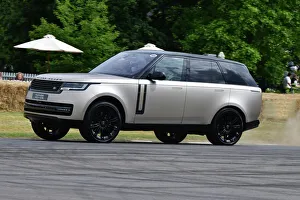 June 2022 Prints: CJ11 4165 Robert Burford, Range Rover