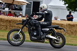 Wo Wheel Grand Prix Heroes Prints: CJ11 4236 Triumph Scrambler 1200 Bond Limited edition