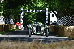 CJ11 4341 Robert Blakemore, Jonathan Lupton, Aston Martin Ulster