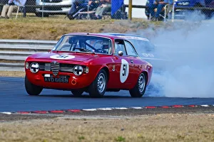 CJ11 6605 Timothy Dutton, Alfa Romeo Giulia Sprint GT