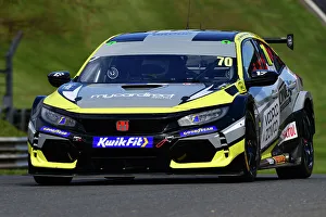 April 2023 Prints: CJ12 4757 Will Powell, Honda Civic Type R