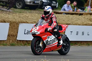 MotoGP Celebration Prints: CJ13 0581 Ducati Desmosedici GP3