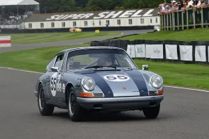 2 Litre Short Wheelbase Prints: CJ13 1031 Peter Dumbreck, Philippe de Craene, Porsche 911