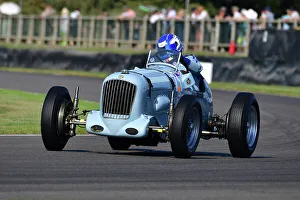CJ13 2379 Roland Wettstein, Parnell MG K3