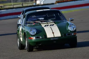 2 Litre Short Wheelbase Prints: CJ13 3197 Lars Kern, Max Moritz, Porsche 911