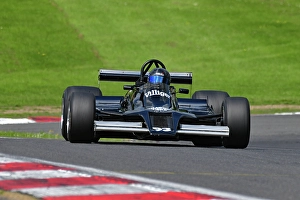 CJ13_9300 Mark Harrison, Shadow DN9.jpg
