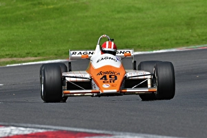 CJ13_9320 Nick Pink, Arrows A5.jpg