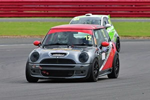 CJ14_0795 Stephen Warner, MINI Coopers R53.jpg