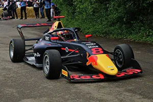 CJ14 3292 Hamda al Qubaisi, Red Bull Tatuus F4-T-421, F1 Academy