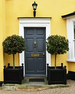 Beautiful England Collection: CJ3 2030 Front door with Bay Trees