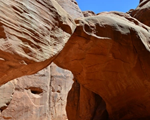 CJ3 3425 Sandstone Arch CJ3 3425 Sandstone Arch
