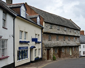 Exmoor Prints: CJ3 8222 Old buildings and narrow streets