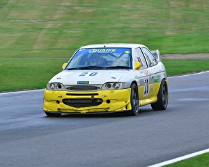 Malcolm Wise Prints: CJ4 5331 Malcolm Wise, Ford Escort