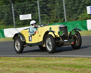 VSCC Bob Gerard Memorial Trophy Meeting Mallory Park Aug 2015 Prints: CJ6 0446 David Saxl, Riley 12-4 Special
