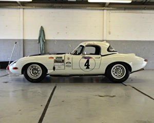 AMOC Racing Silverstone National, Saturday 10th October 2015 Prints: CJ6 2936 Tim Mogridge, Jaguar E-Type