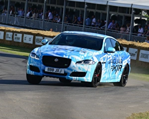 Graham Moss Prints: CJ6 9066 Graham Moss, Jaguar XJR575