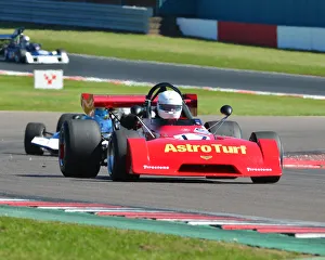 CJ7 2864 Michael Bletsoe-Brown, Chevron B27