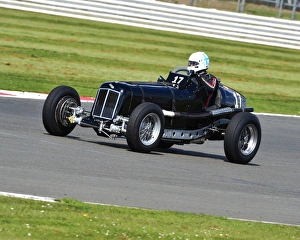VSCC Spring Start, Silverstone, 23rd April 2016 Prints: CM12 8256 Nicholas Topliss, ERA R4D