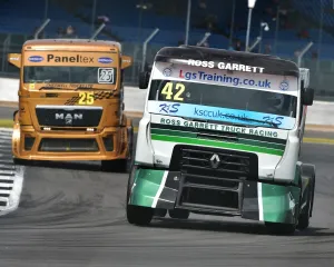 Truck Racing Prints: CM15 6658 Luke Garrett, Renault T Range
