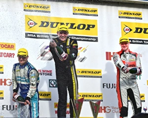 CM15 9811adj Aron Smith, Gordon Shedden, Colin Turkington